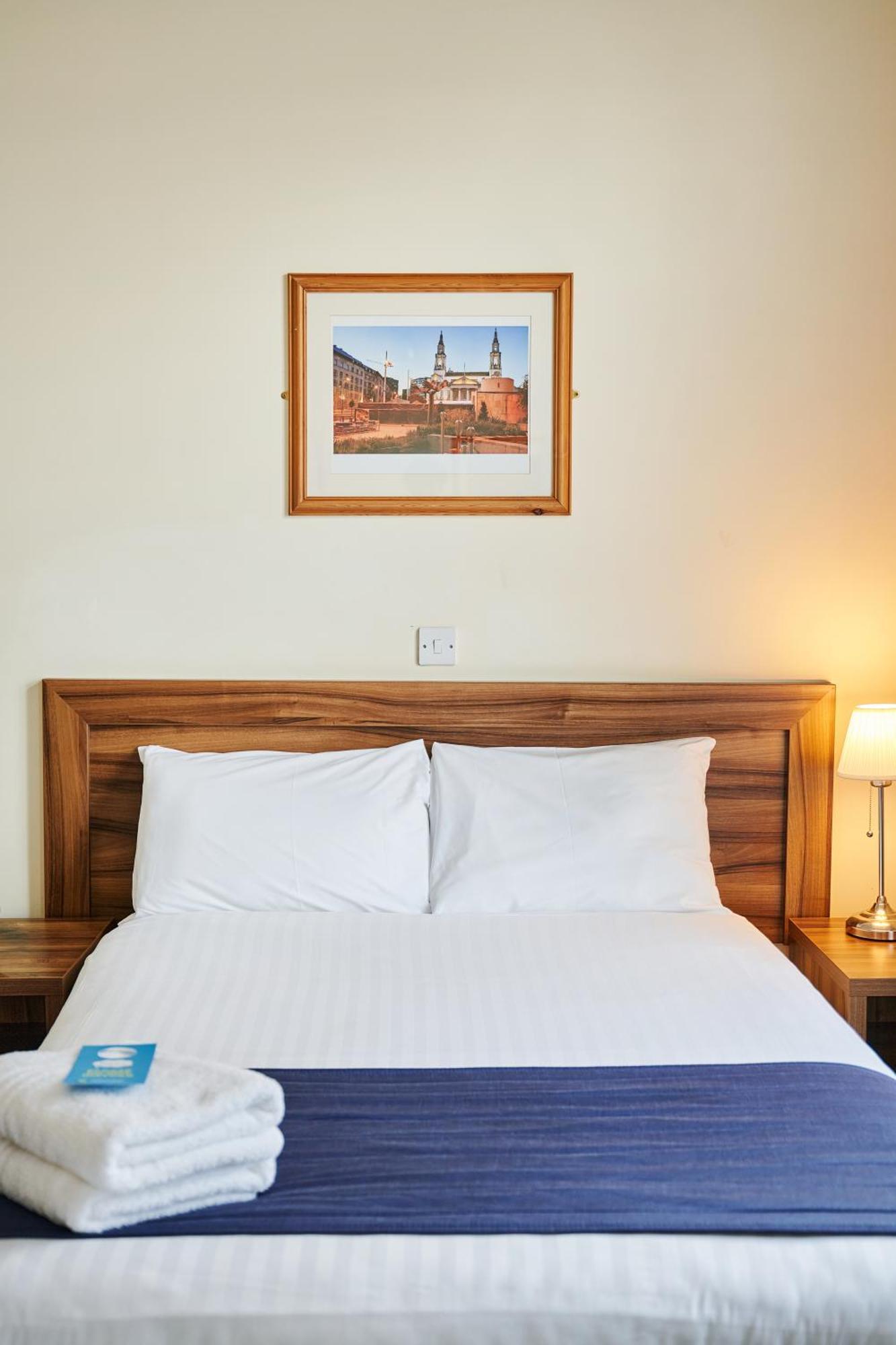 Discovery - Hotel 2*
