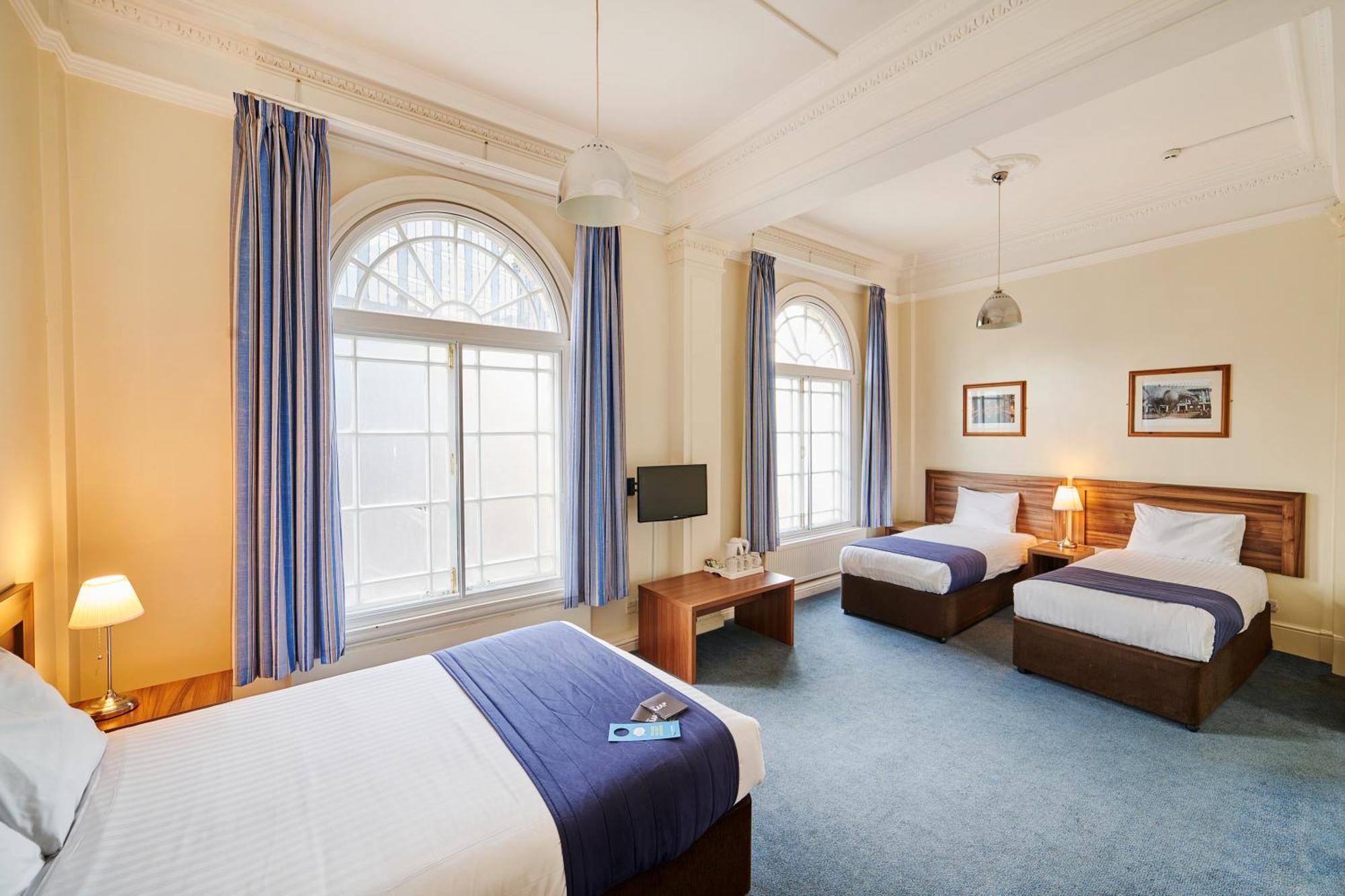Hotel Discovery - 2*