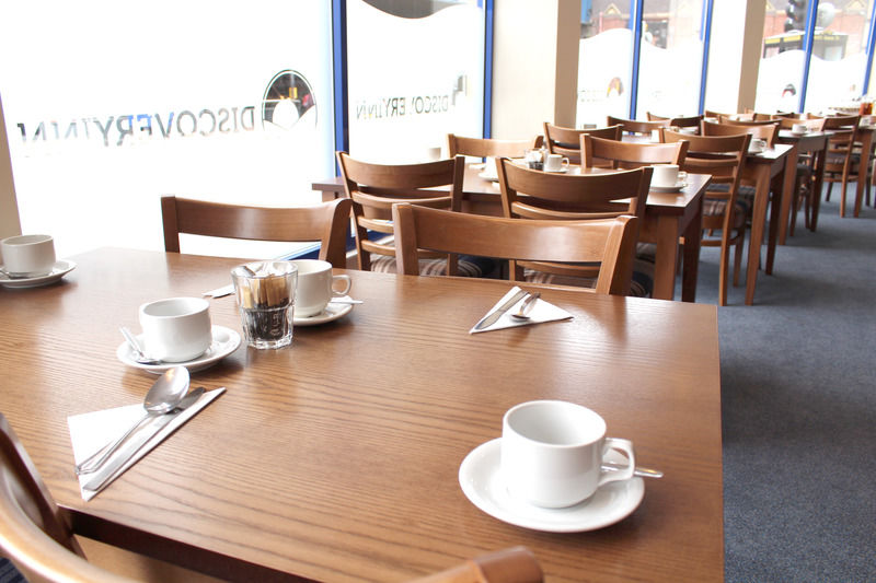 Discovery - 2* Leeds (West Yorkshire)